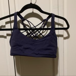 Lululemon free to be wild bra midnight navy size 6